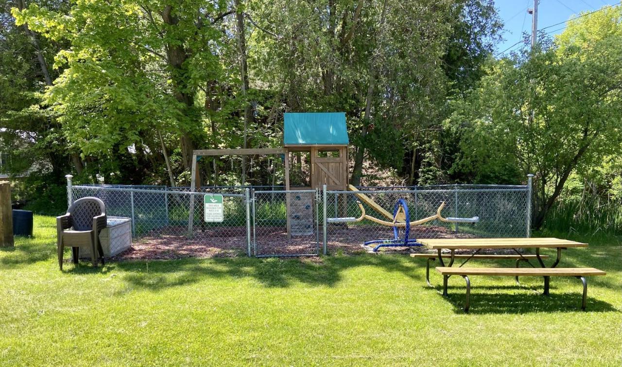 Betsie Riverside Campsite Benzonia